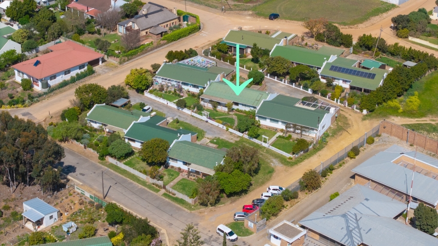 2 Bedroom Property for Sale in Napier Western Cape